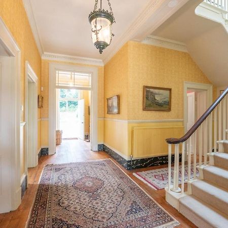 Pantybeiliau House Bed & Breakfast Gilwern 외부 사진
