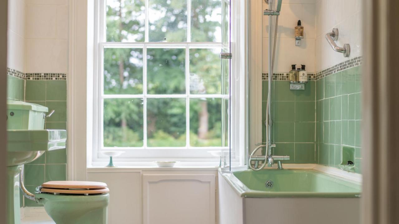Pantybeiliau House Bed & Breakfast Gilwern 외부 사진